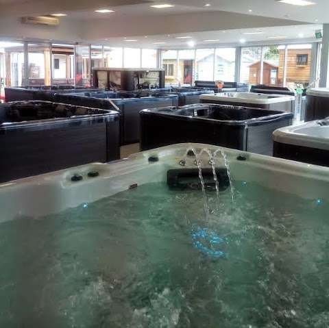 Photo: Splashes Spa World Glenhaven